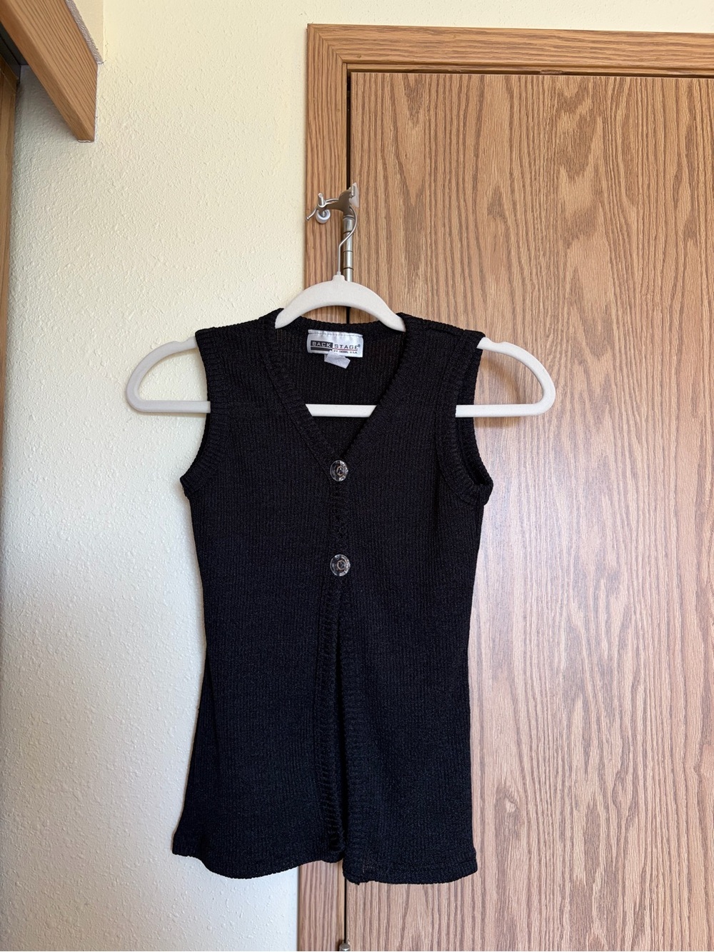 Backstage by Signal U.S.A Black Knit Sleeveless Button Front Top